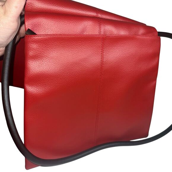 BOCCI + BII Red Leather Minimalist Crossbody Bag Slim Modern Pouch
Chic, Boho - Picture 9 of 10